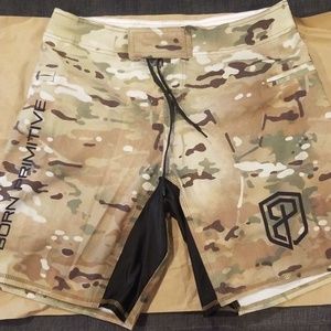 NWOT Born Primitive Defender 2.0 Shorts